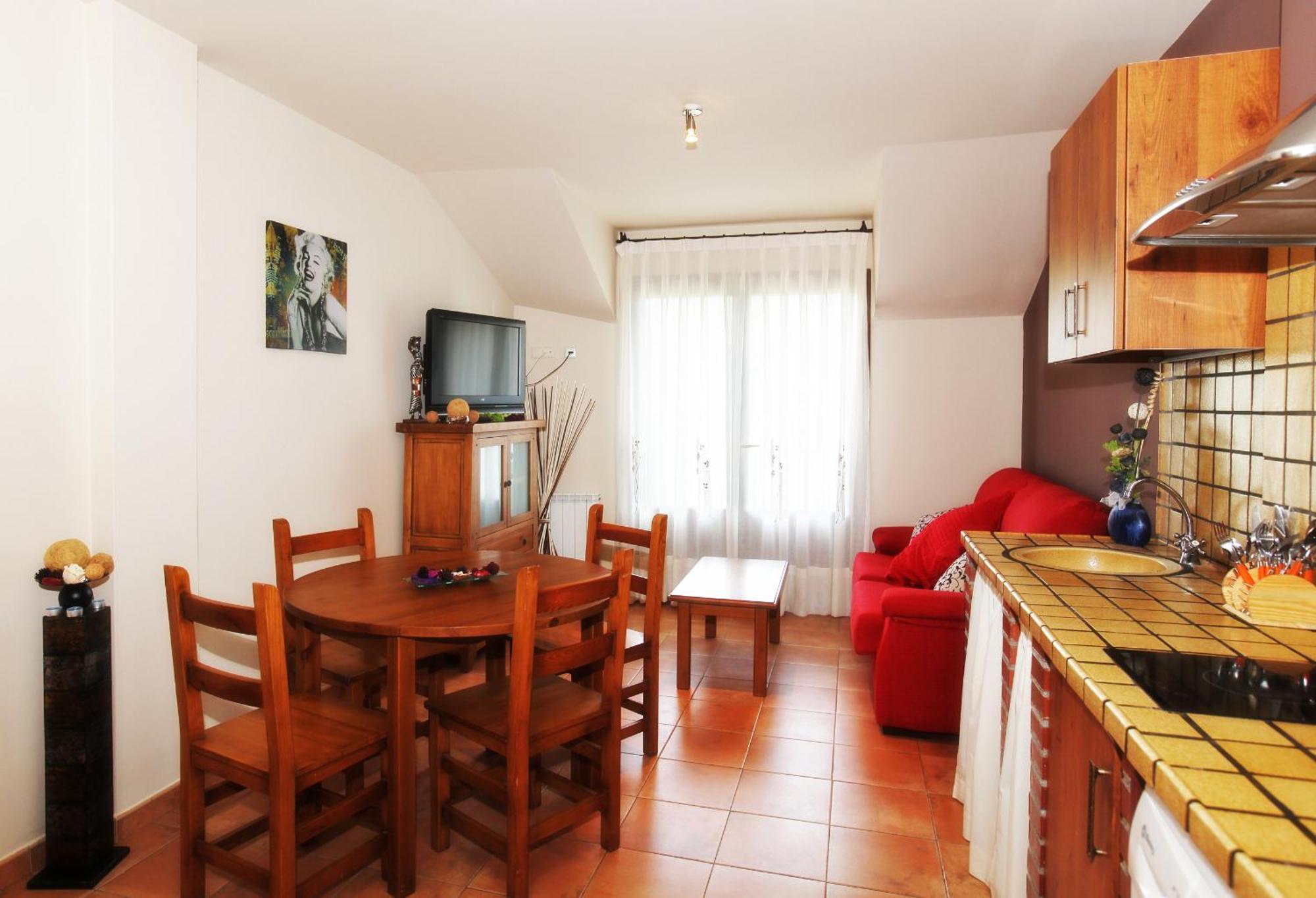 Apartamentos Pirineos Ordesa El Pueyo de Araguás Exteriér fotografie