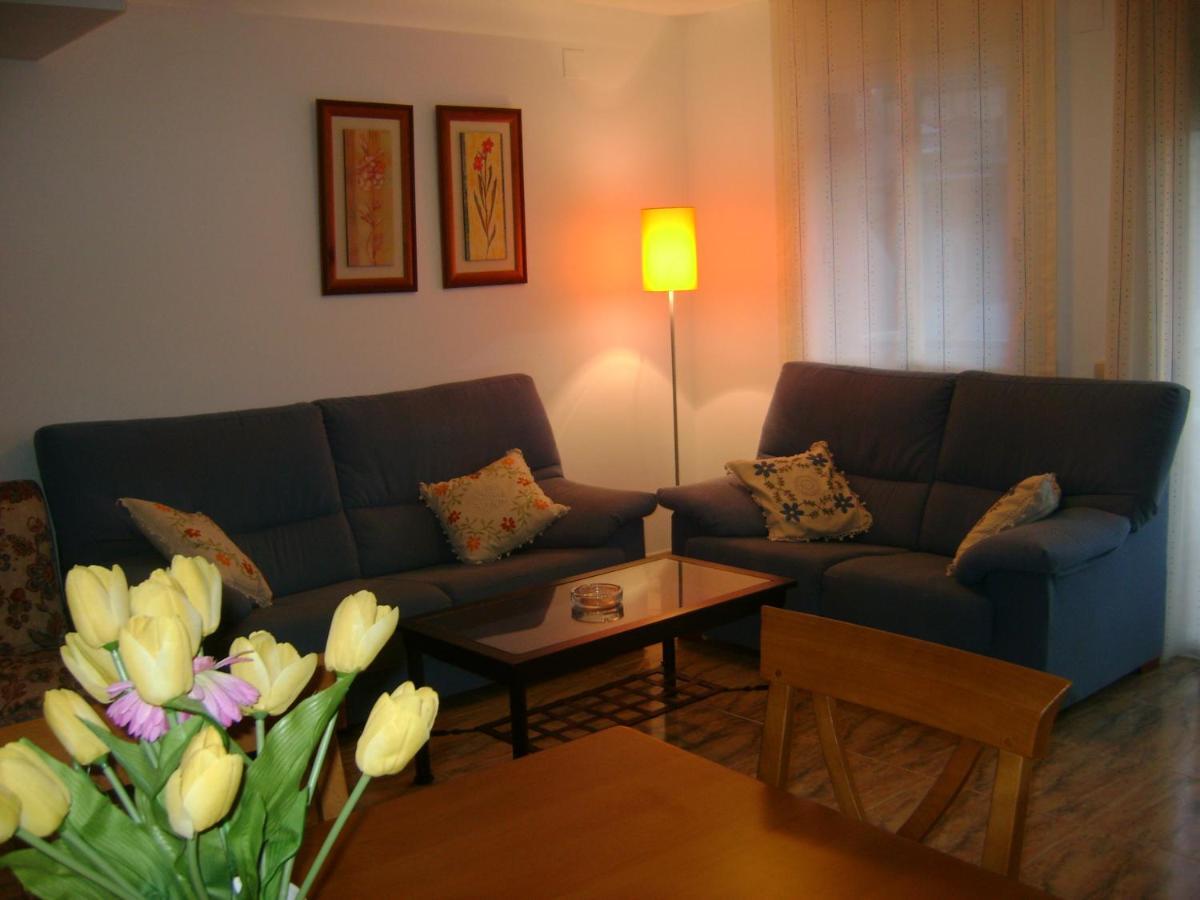 Apartamentos Pirineos Ordesa El Pueyo de Araguás Pokoj fotografie