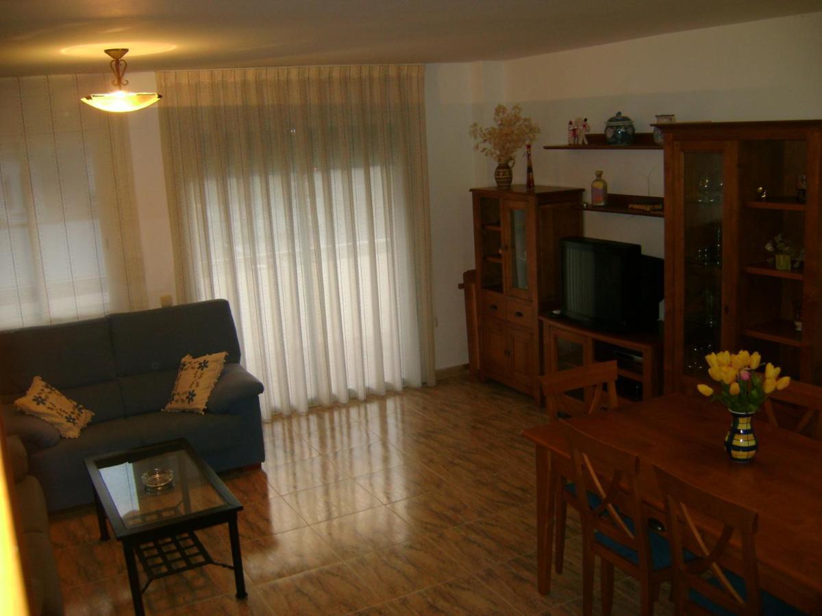 Apartamentos Pirineos Ordesa El Pueyo de Araguás Pokoj fotografie